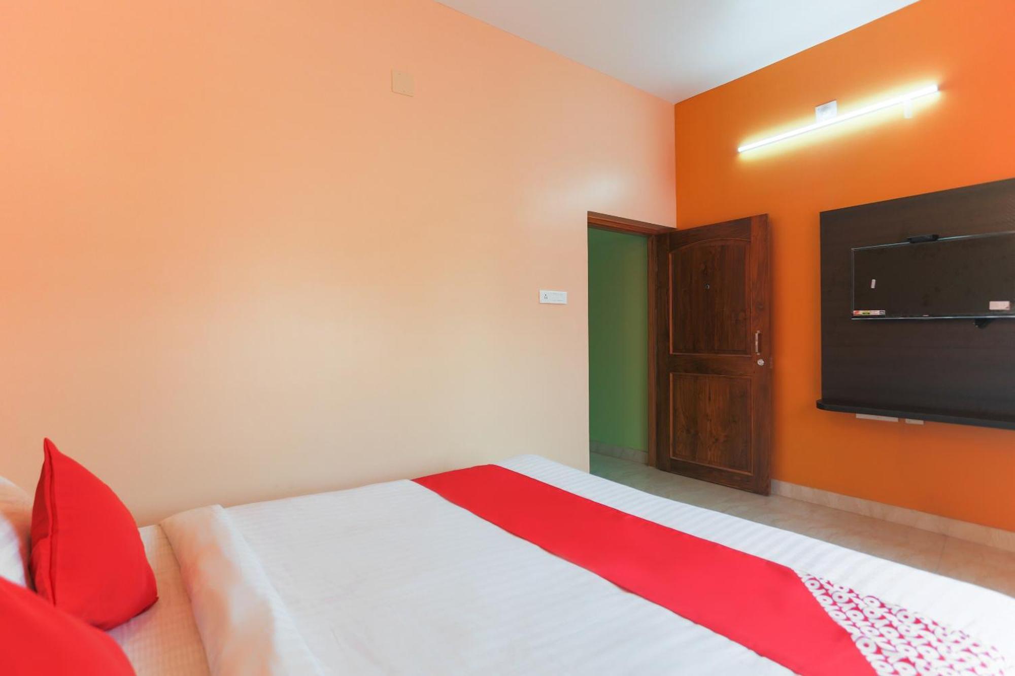 Hotel O Magnum Balianta Bagian luar foto