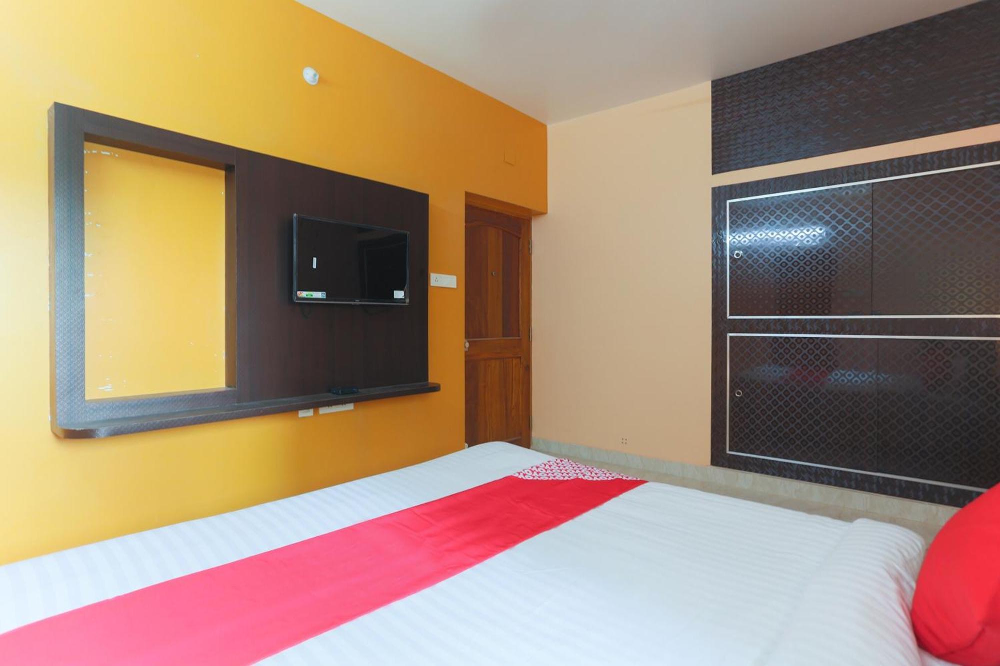 Hotel O Magnum Balianta Bagian luar foto